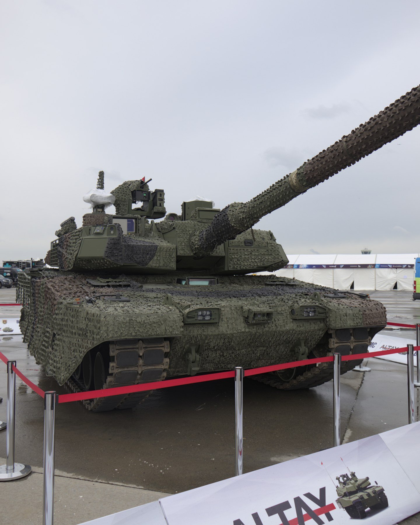 Altay Tank at Teknofest 2023, front-left view, 26 April 2023. Teknofest 2023, Türkiye; exact display point not independently verified. Image resized for document layout only. [P1].