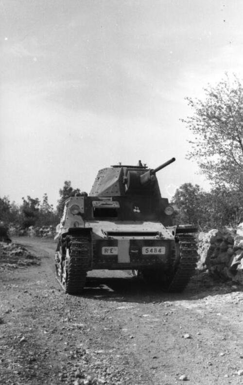 Italian L6/40 in the Balkans, August 1943. Balkans / Yugoslavia.