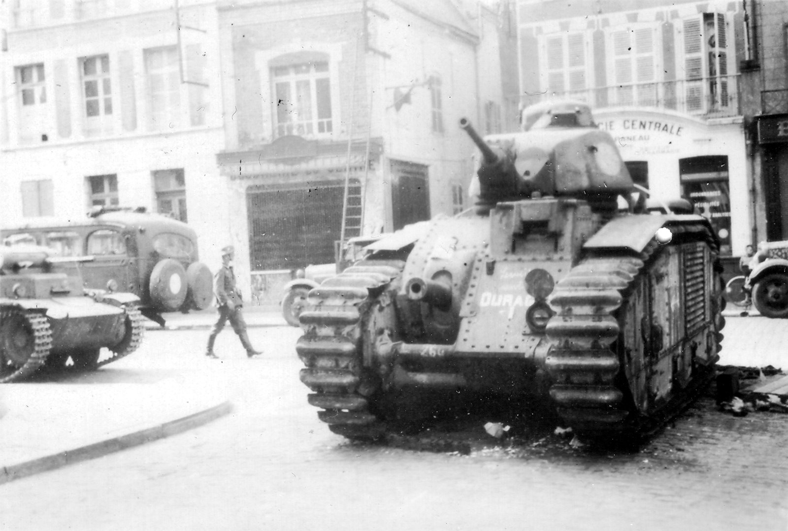 B1bis260 Ouragan,identified by its source at Guise in1940 after capture.