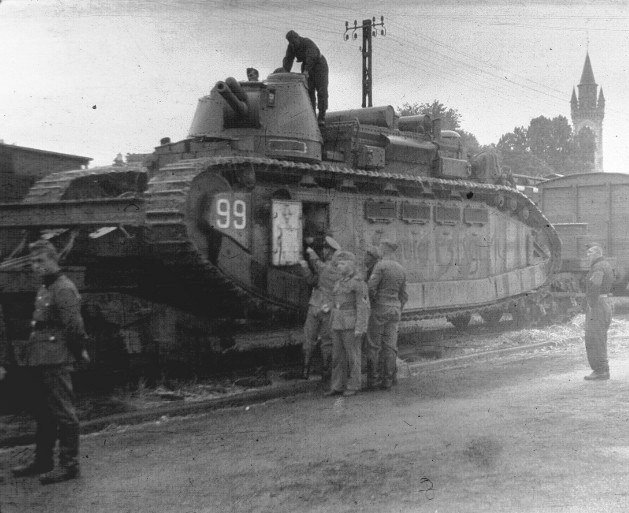 Char 2C no. 99 Champagne after German capture in summer 1940. The preserved file is a later brightened version and retains the creator and derivative credit chain.