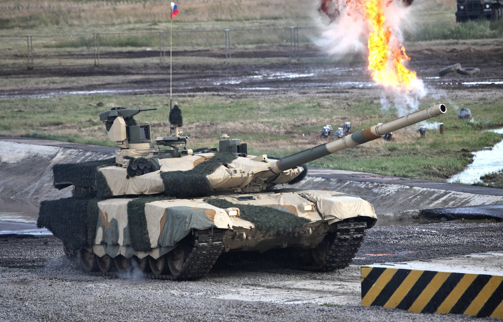 T-90MS main battle tank at Engineering Technologies 2012 international forum, 27 June 2012. Source/. export demonstrator/variant; not the same as domestic T-90M.